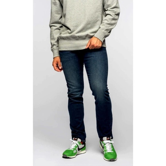 Revtown Sharp Straight Jeans - Picture 9 of 9